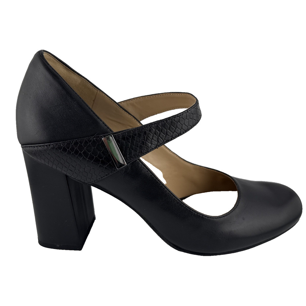 NATURALIZER Reva PUMPS Sz 9M Black Leather Buckle Strap Closed Toe Block Heels - Picture 2 of 6